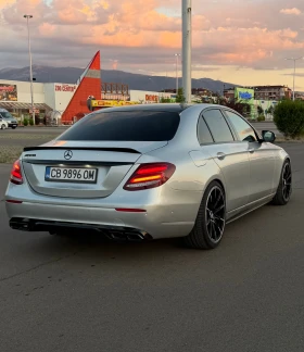 Mercedes-Benz E 220, снимка 4