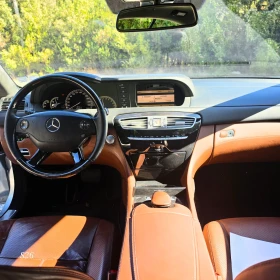 Mercedes-Benz CL 500 216, снимка 11
