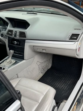 Mercedes-Benz E 220, снимка 7