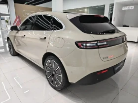 AITO 5, снимка 6