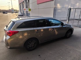 Toyota Auris Hybrid | Mobile.bg    3