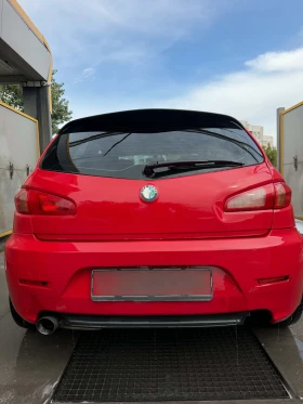 Alfa Romeo 147 JTDm - 1500 € - 87597152 5
