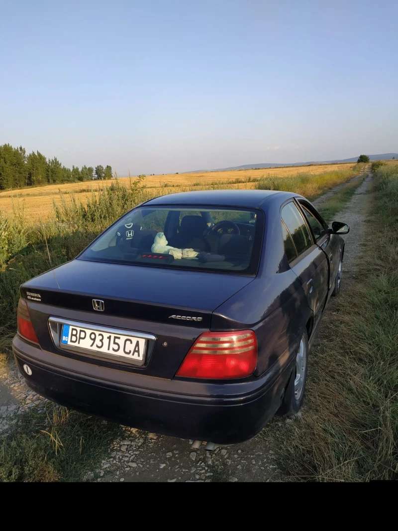 Honda Accord 6, снимка 2 - Автомобили и джипове - 47639332