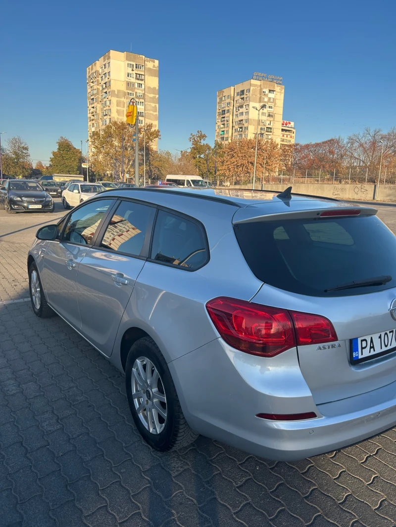 Opel Astra EcoFlex, снимка 3 - Автомобили и джипове - 47883005