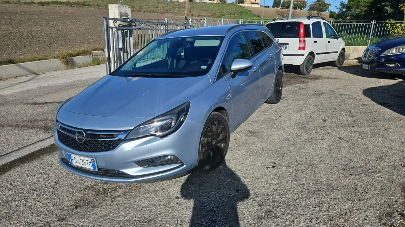 Opel Astra 1.6cdti , снимка 2 - Автомобили и джипове - 48652771