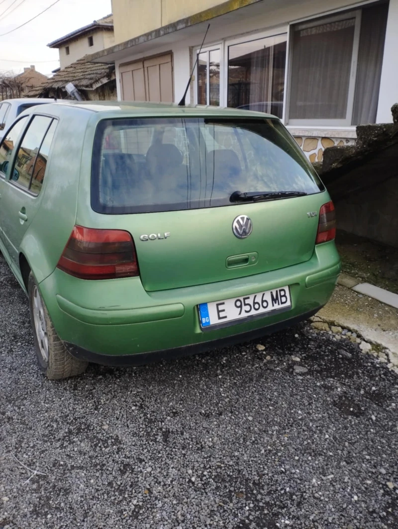 VW Golf, снимка 3 - Автомобили и джипове - 48729105