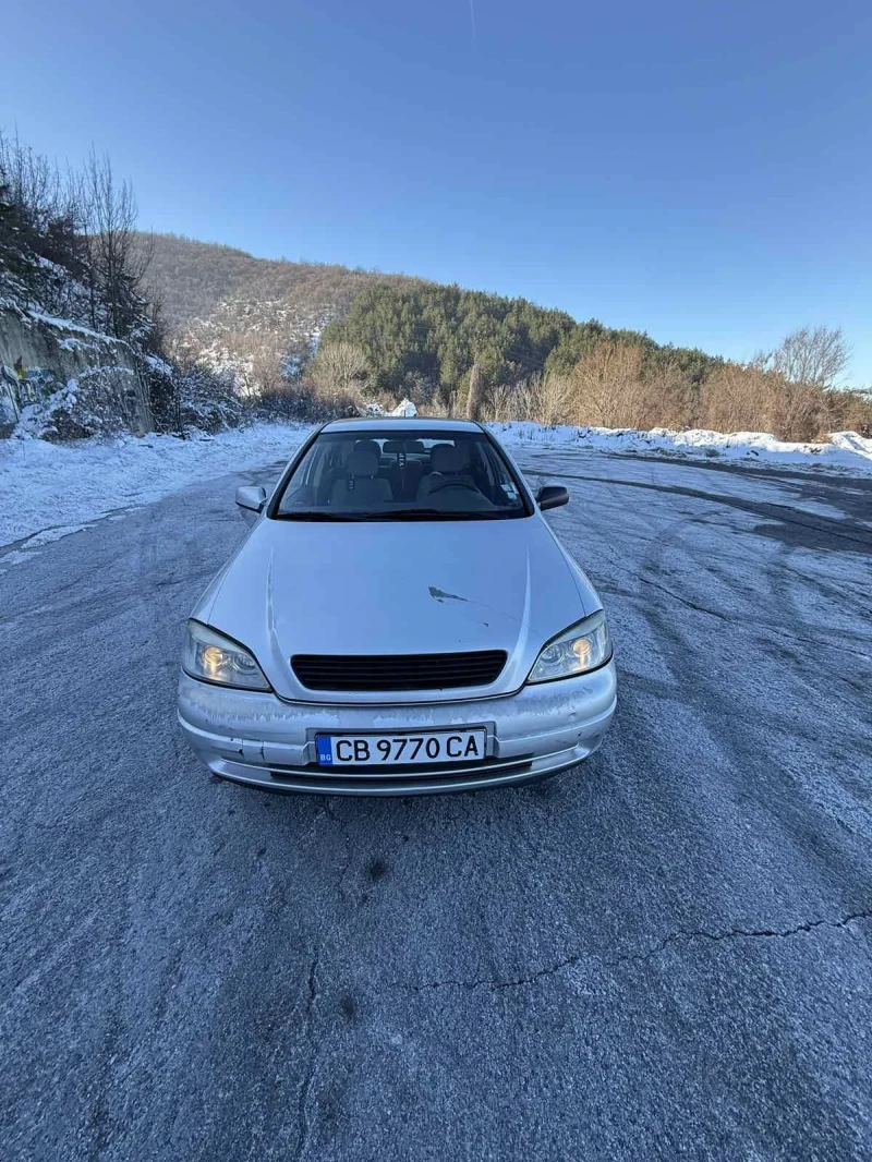 Opel Astra, снимка 1 - Автомобили и джипове - 49044872