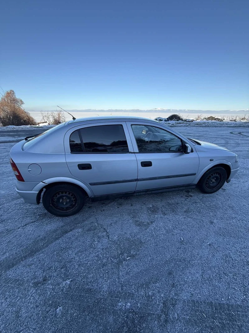 Opel Astra, снимка 4 - Автомобили и джипове - 49044872