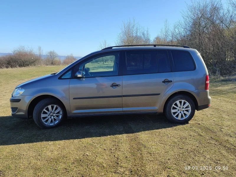 VW Touran, снимка 5 - Автомобили и джипове - 49414424