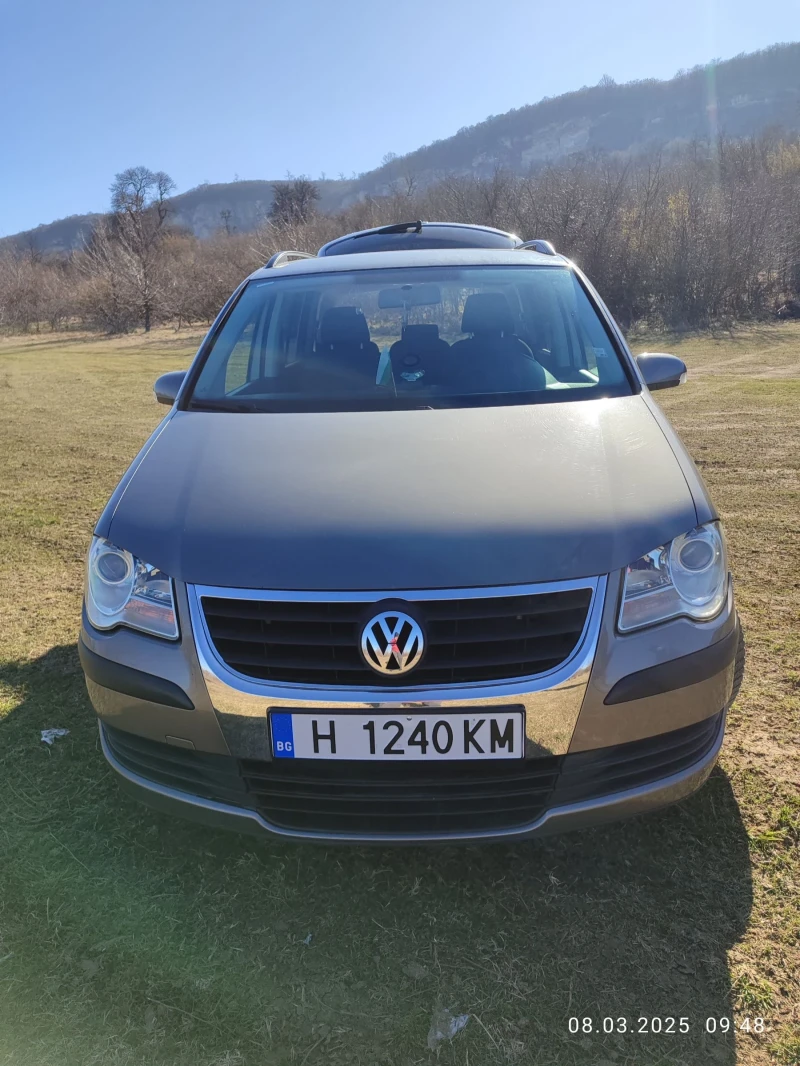 VW Touran, снимка 3 - Автомобили и джипове - 49414424