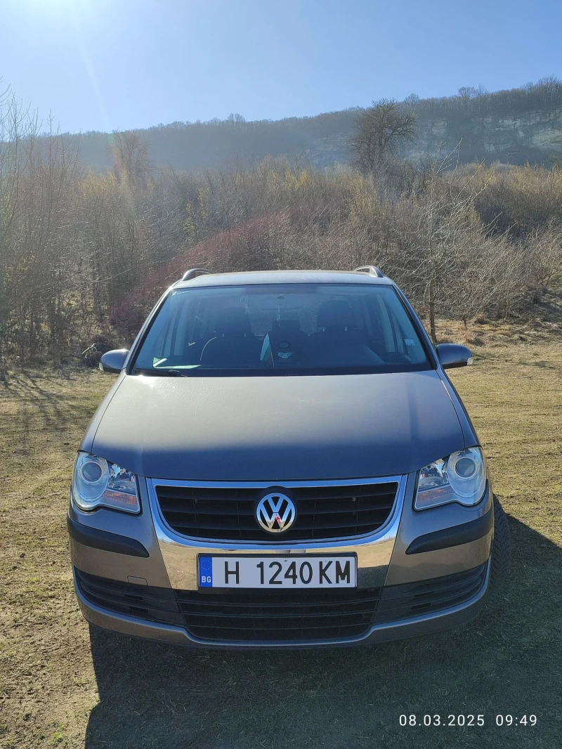 VW Touran, снимка 1 - Автомобили и джипове - 49414424