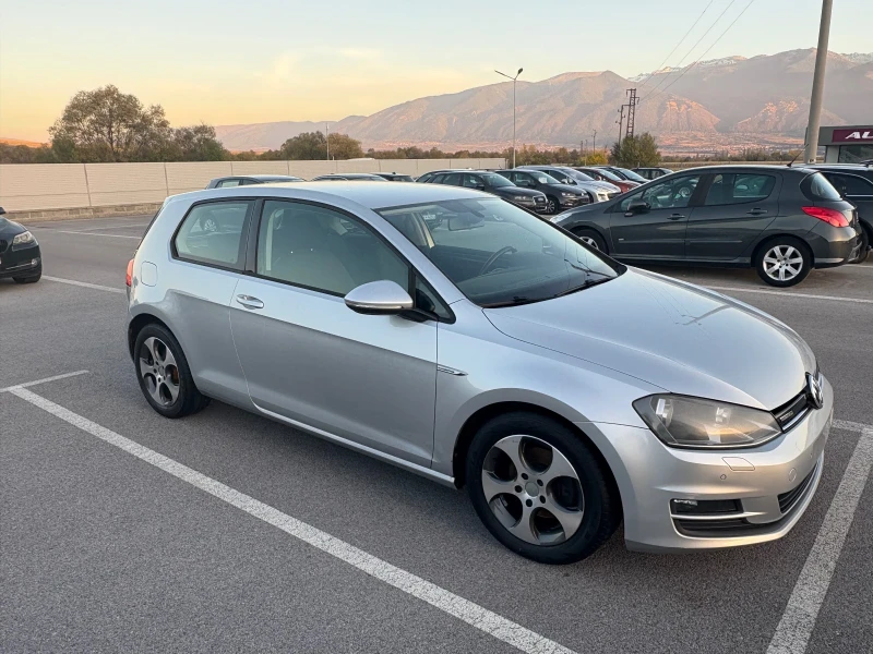 VW Golf 1.6TDI, снимка 3 - Автомобили и джипове - 52387770