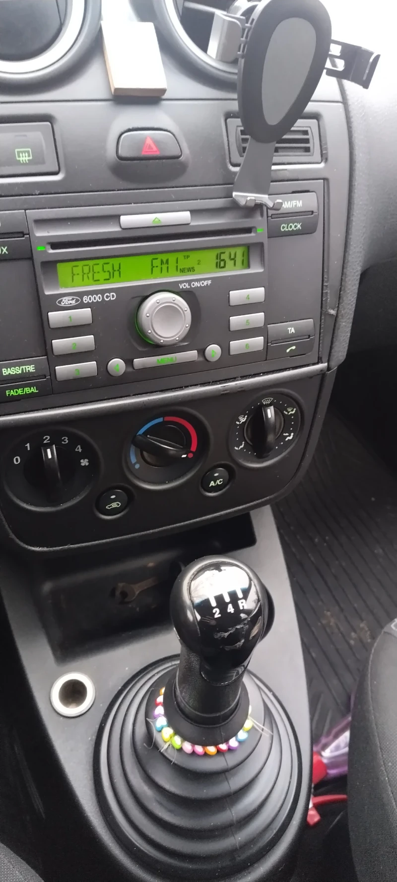 Ford Fiesta, снимка 9 - Автомобили и джипове - 53065742