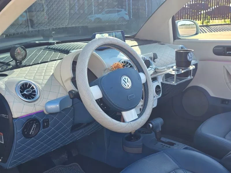 VW Beetle 2.0 Cabriolet | Mobile.bg � ����������� 13