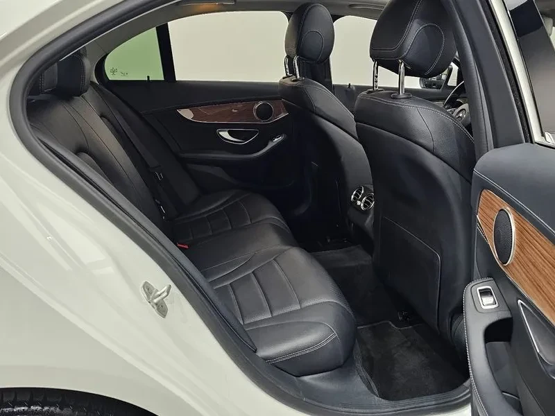 Mercedes-Benz C 200 AVANTGARDE, снимка 11 - Автомобили и джипове - 56353759