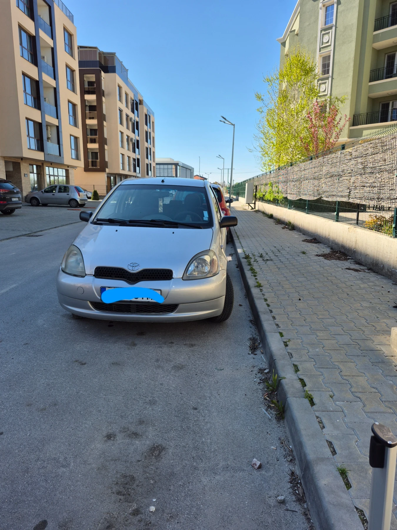 Toyota Yaris 1.0, снимка 1