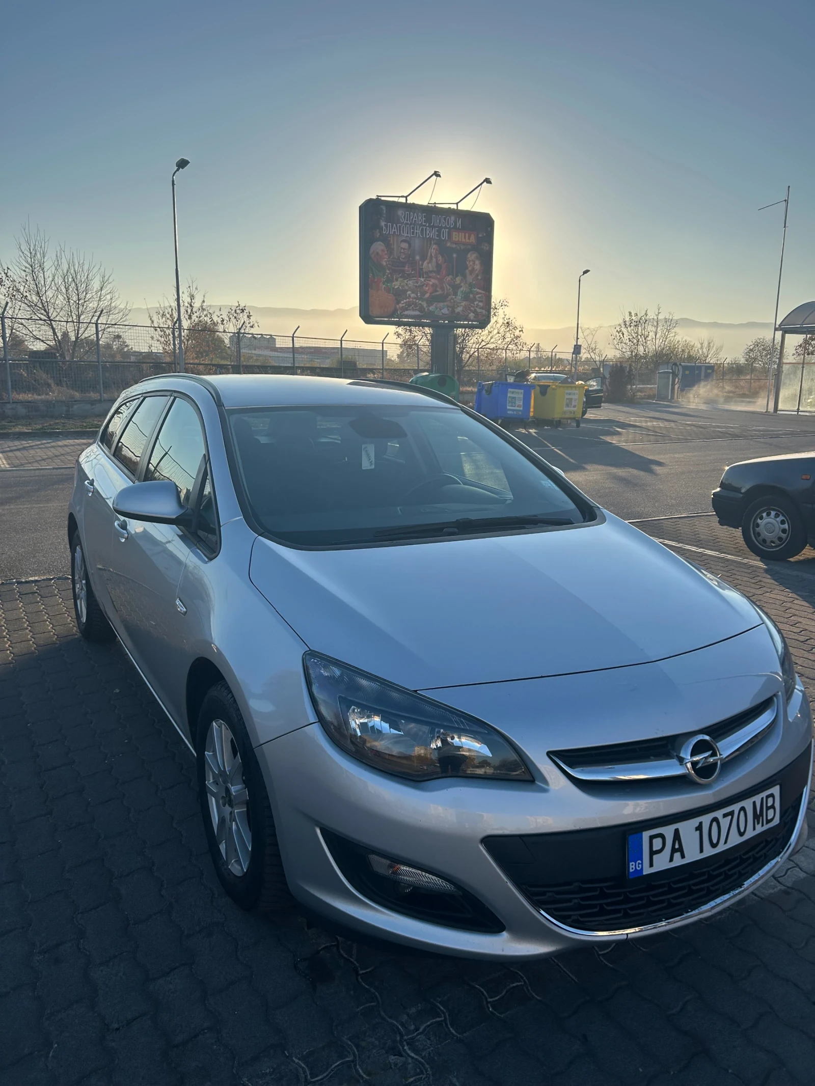 Opel Astra 1.6 EcoFlex Start/Stop - изображение 6