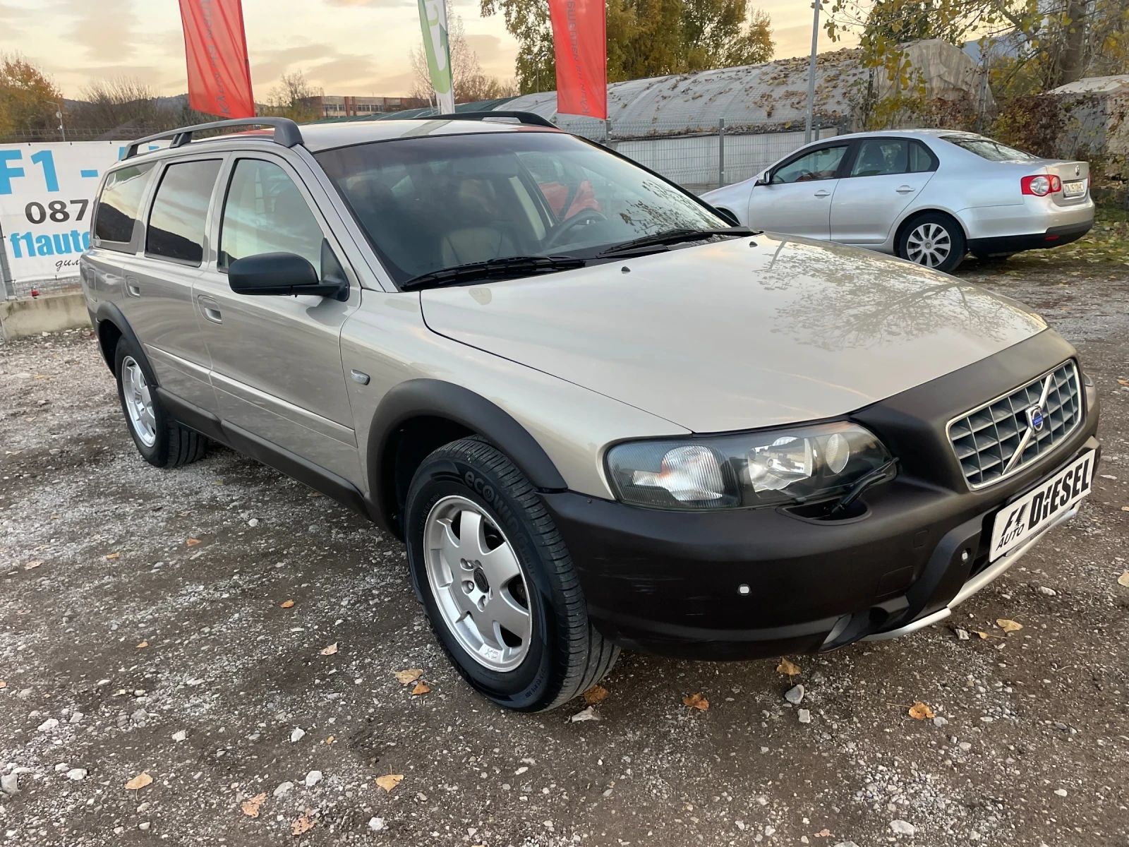 Volvo Xc70 2.4TDI-163-D5-4x4-ITALIA - изображение 3