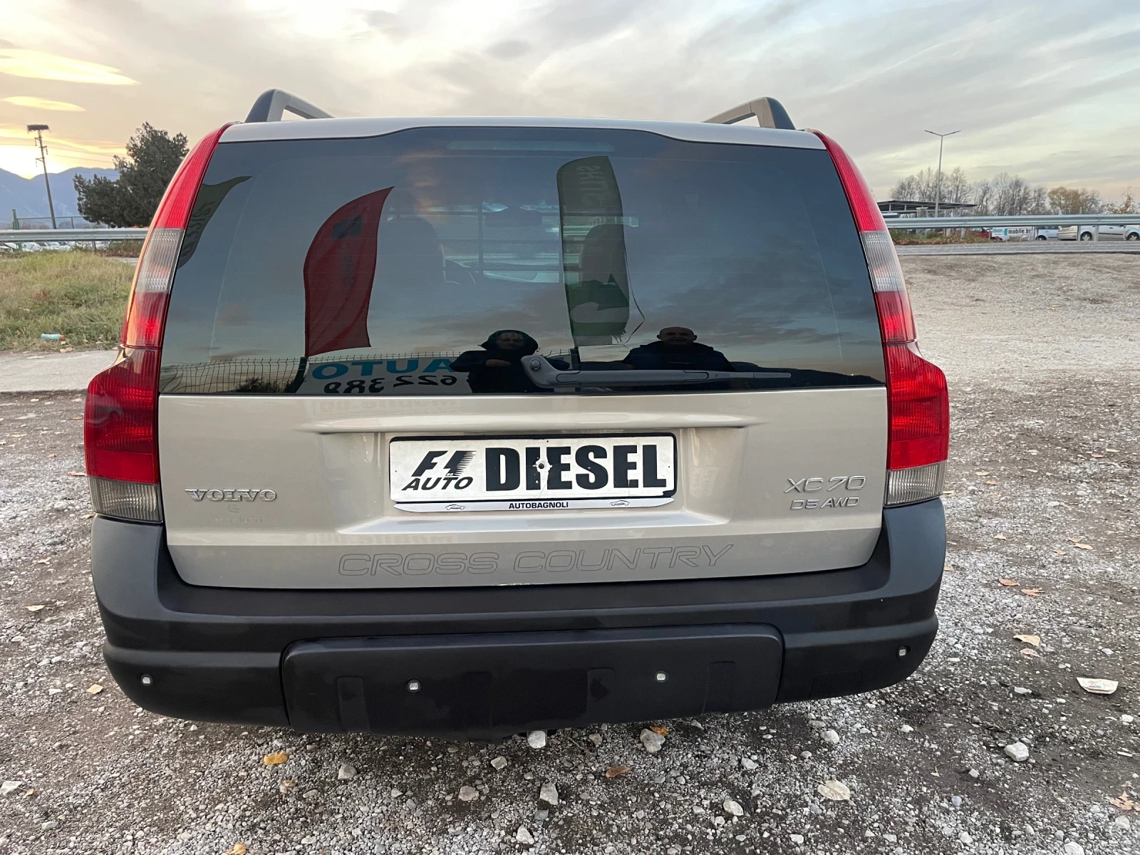 Volvo Xc70 2.4TDI-163-D5-4x4-ITALIA - изображение 10