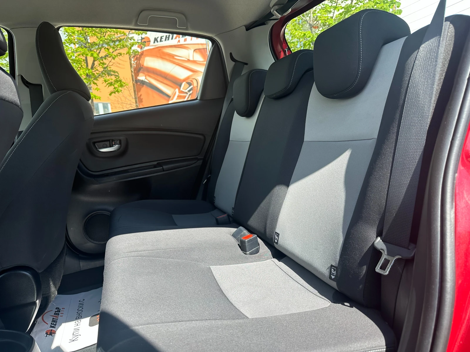 Toyota Yaris 1.5i 112 к.с. - изображение 9