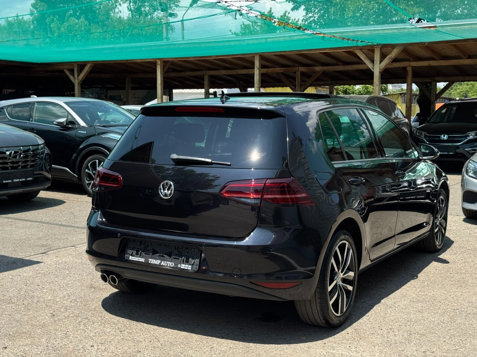 VW Golf 2.0TDI* DSG* СЕРВИЗНА КНИЖКА С ПЪЛНА ИСТОРИЯ В VW - изображение 4