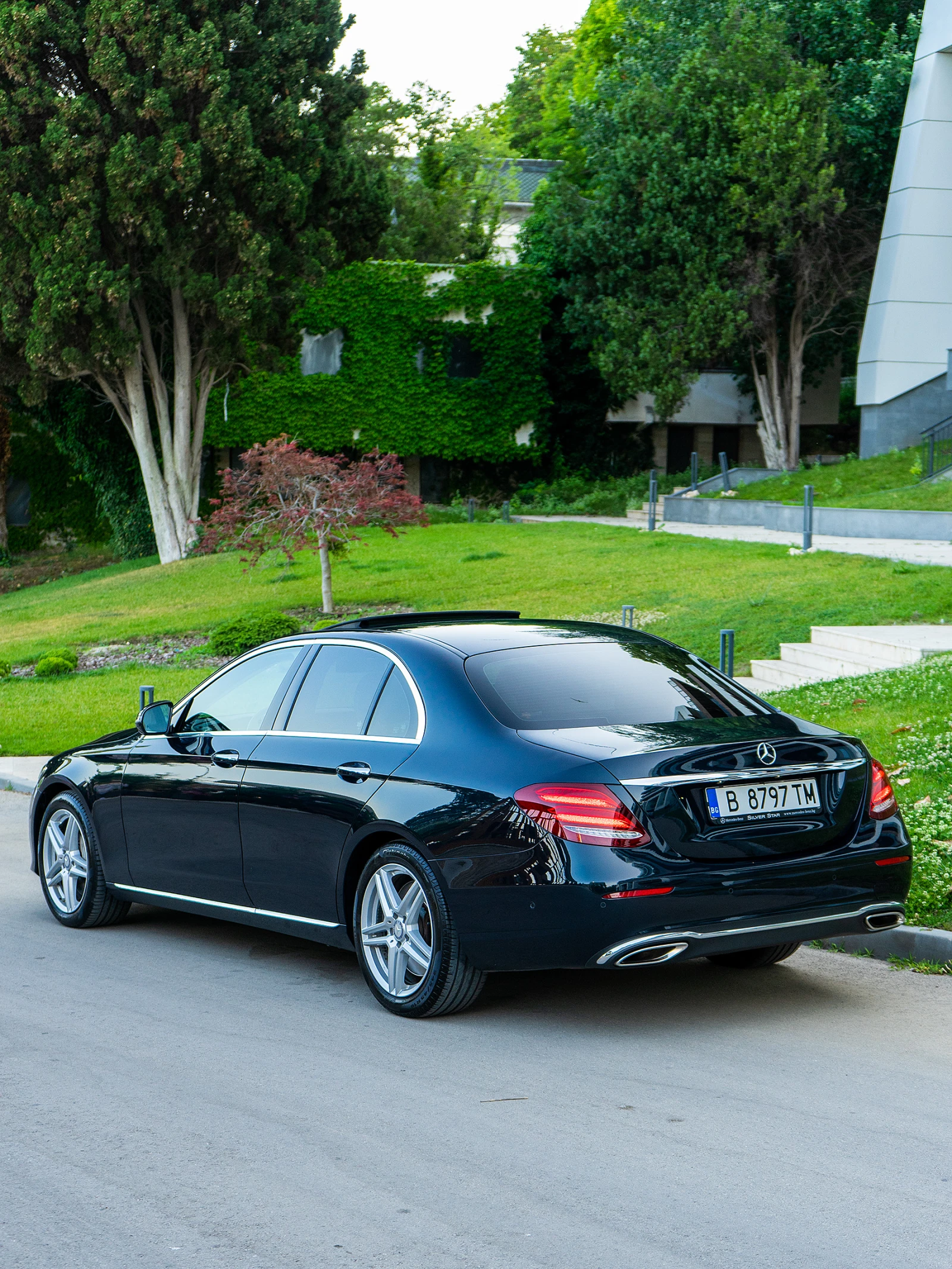 Mercedes-Benz E 400 9G/4Matic/Widescreen/MultiBeam - изображение 3