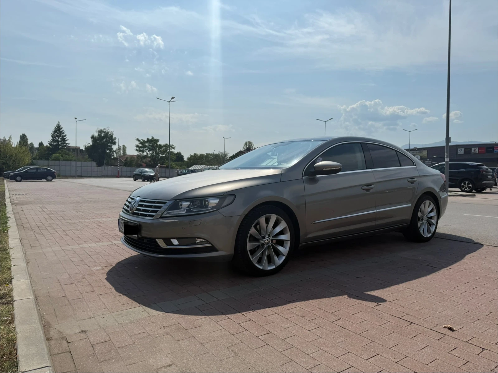 VW CC 2.0 Дизел - изображение 8