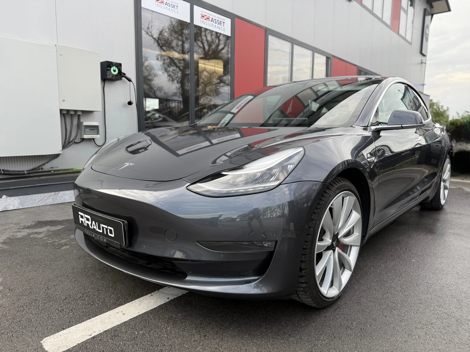 Tesla Model 3 Performance  | Mobile.bg   1