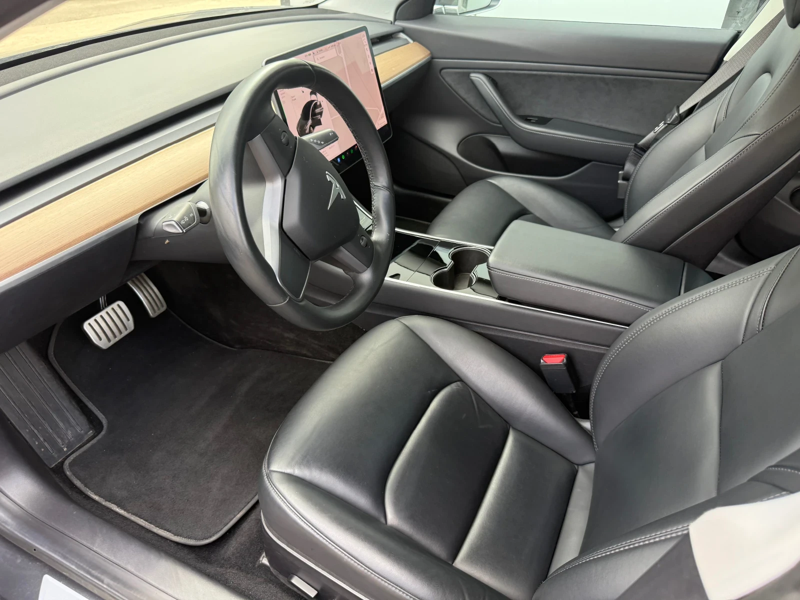 Tesla Model 3 Performance  | Mobile.bg   9