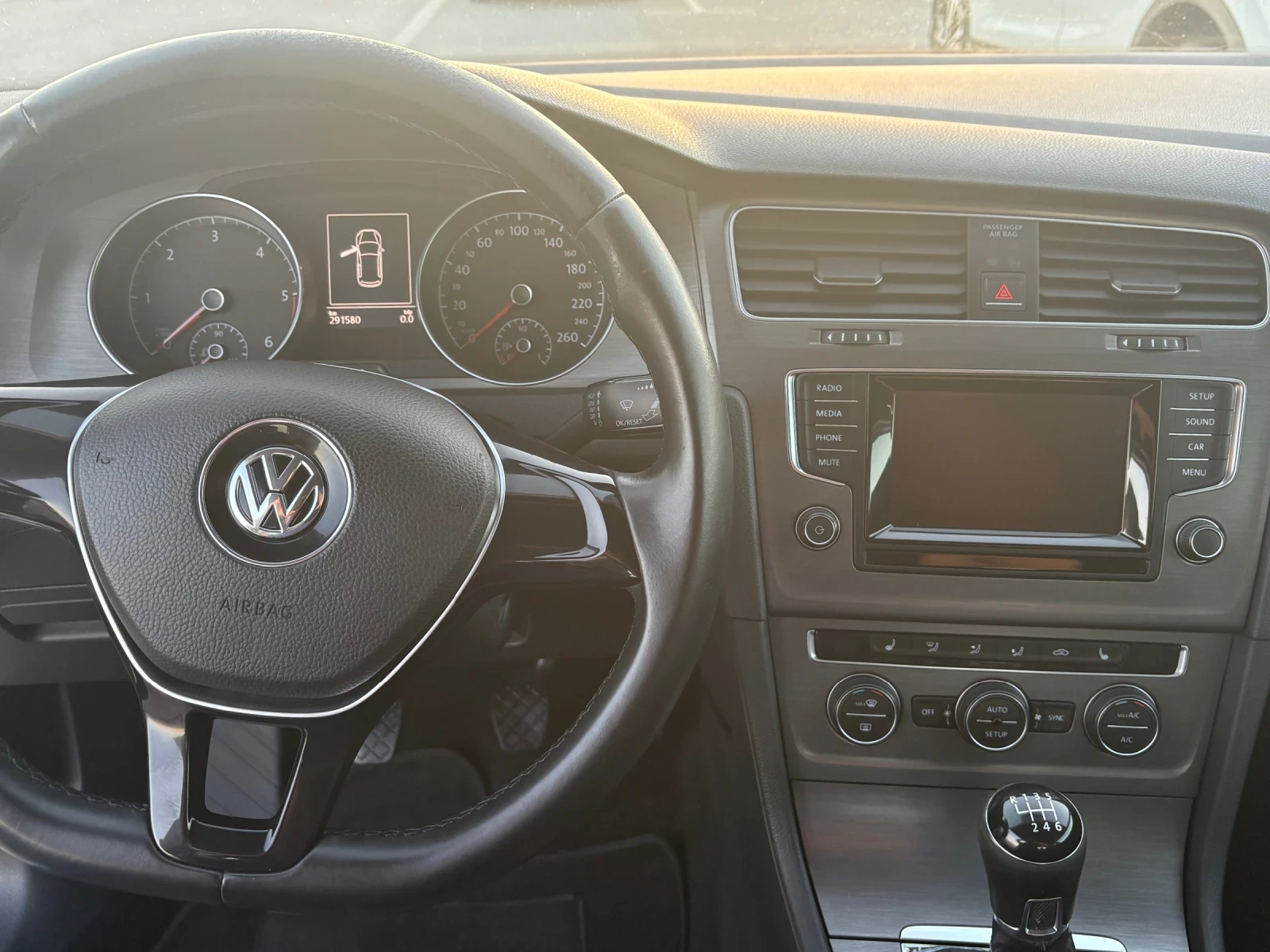 VW Golf 1.6TDI - изображение 7