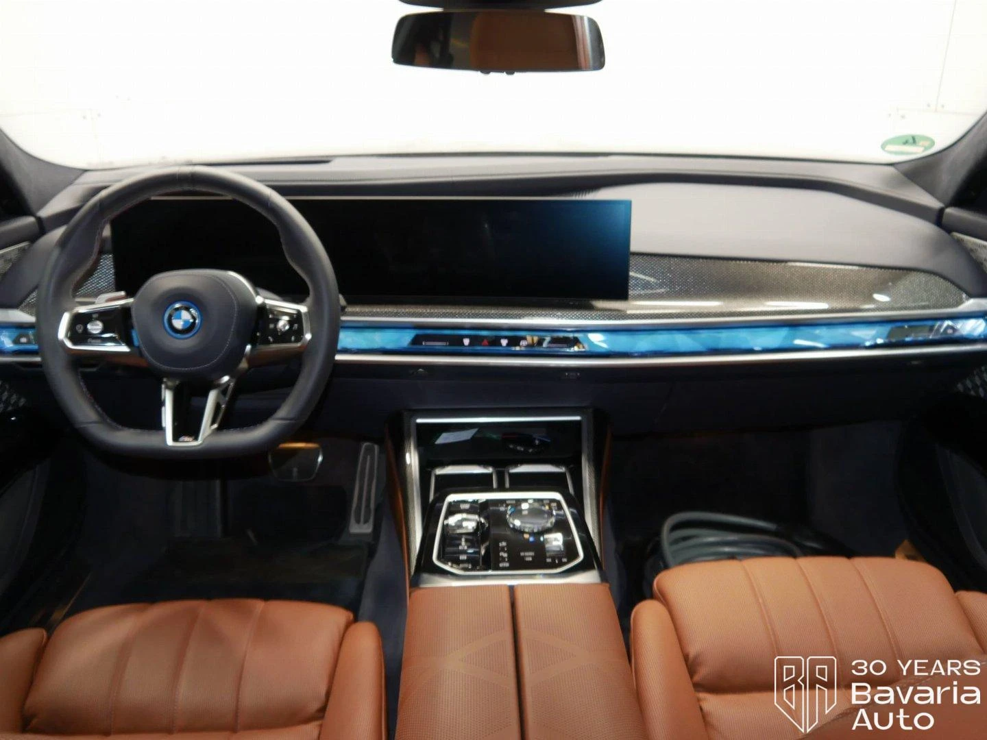 BMW i7 M70 xDrive - изображение 6