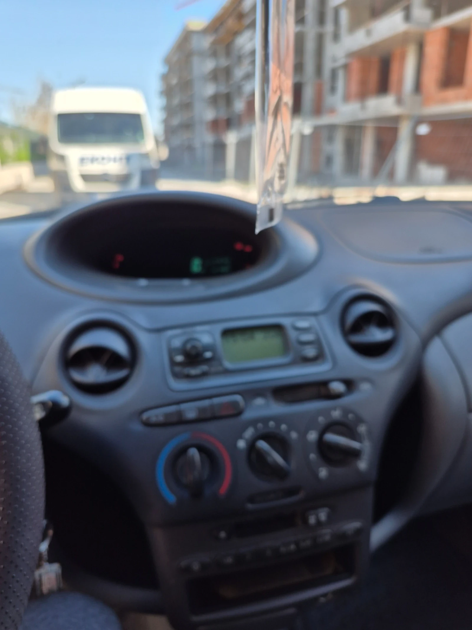 Toyota Yaris 1.0 | Mobile.bg � ����������� 3