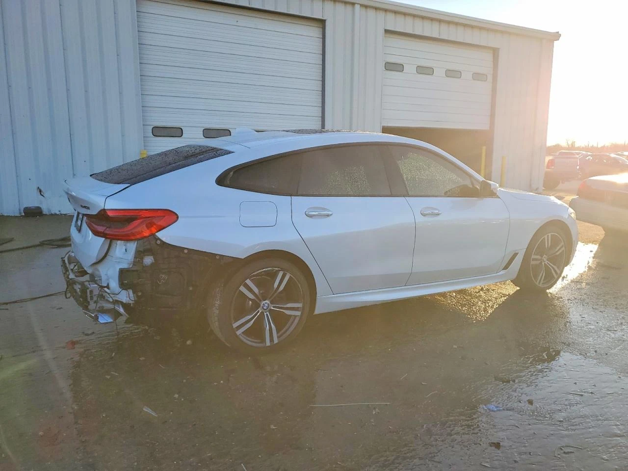 BMW 640 XIGT/КРЕДИТИРАНЕ ОТ 280 ЕВРО НА МЕСЕЦ - изображение 3