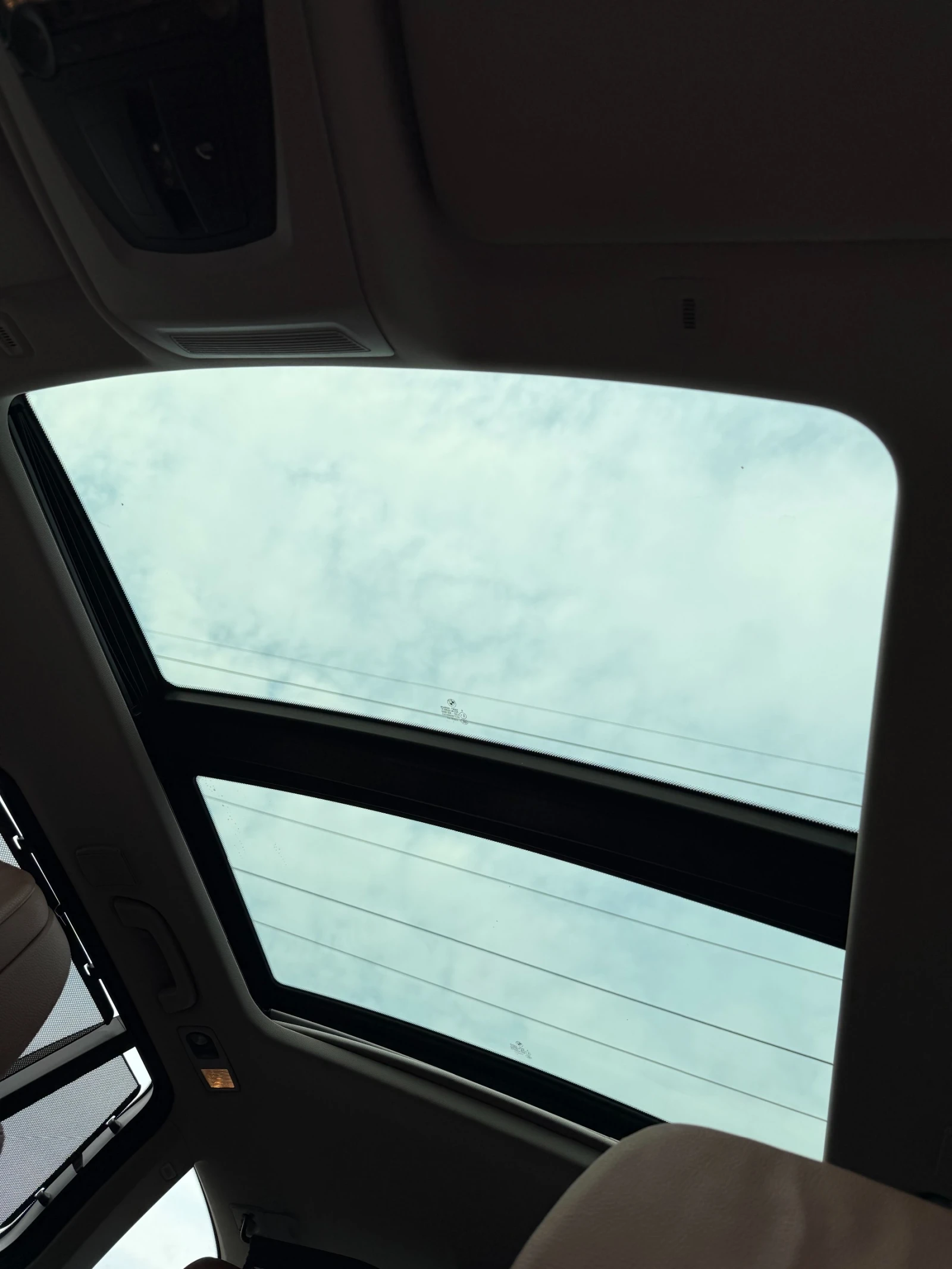 BMW 530 Xdrive Комби, снимка 17 - Автомобили и джипове - 53708121