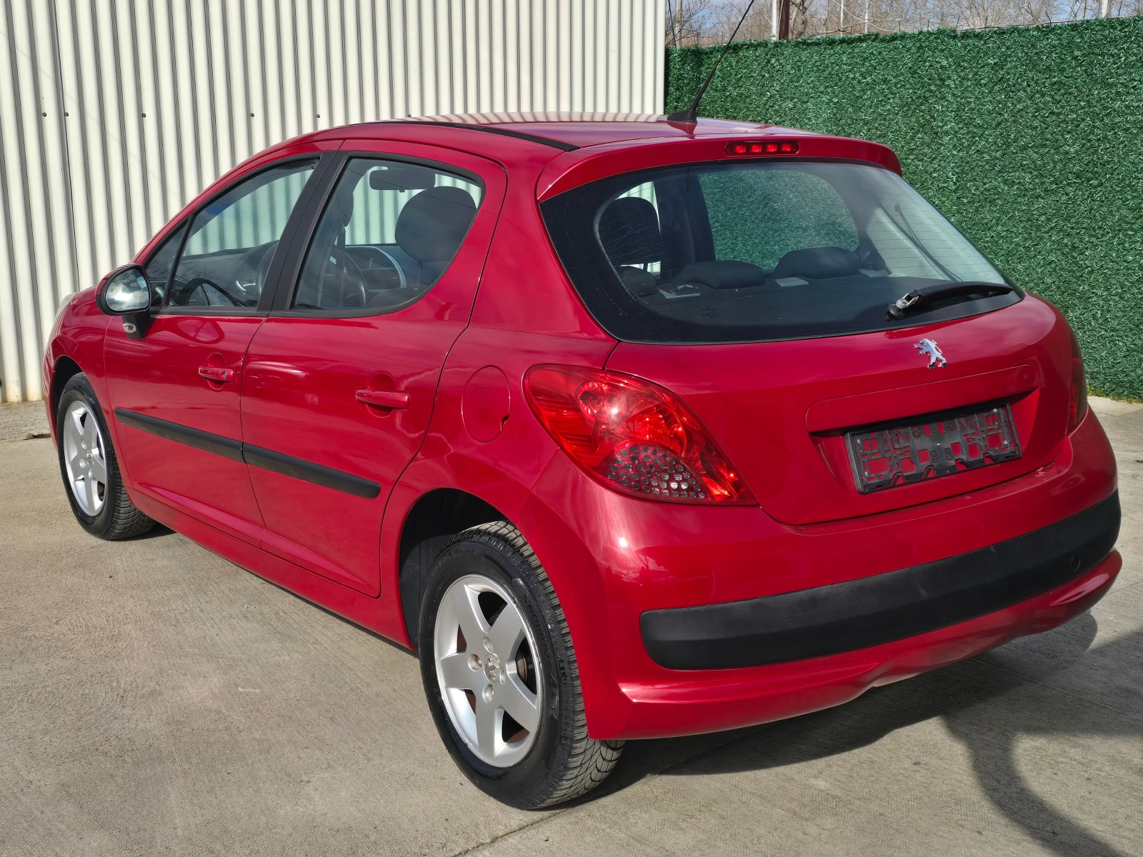 Peugeot 207 1.4 бензин  - изображение 3