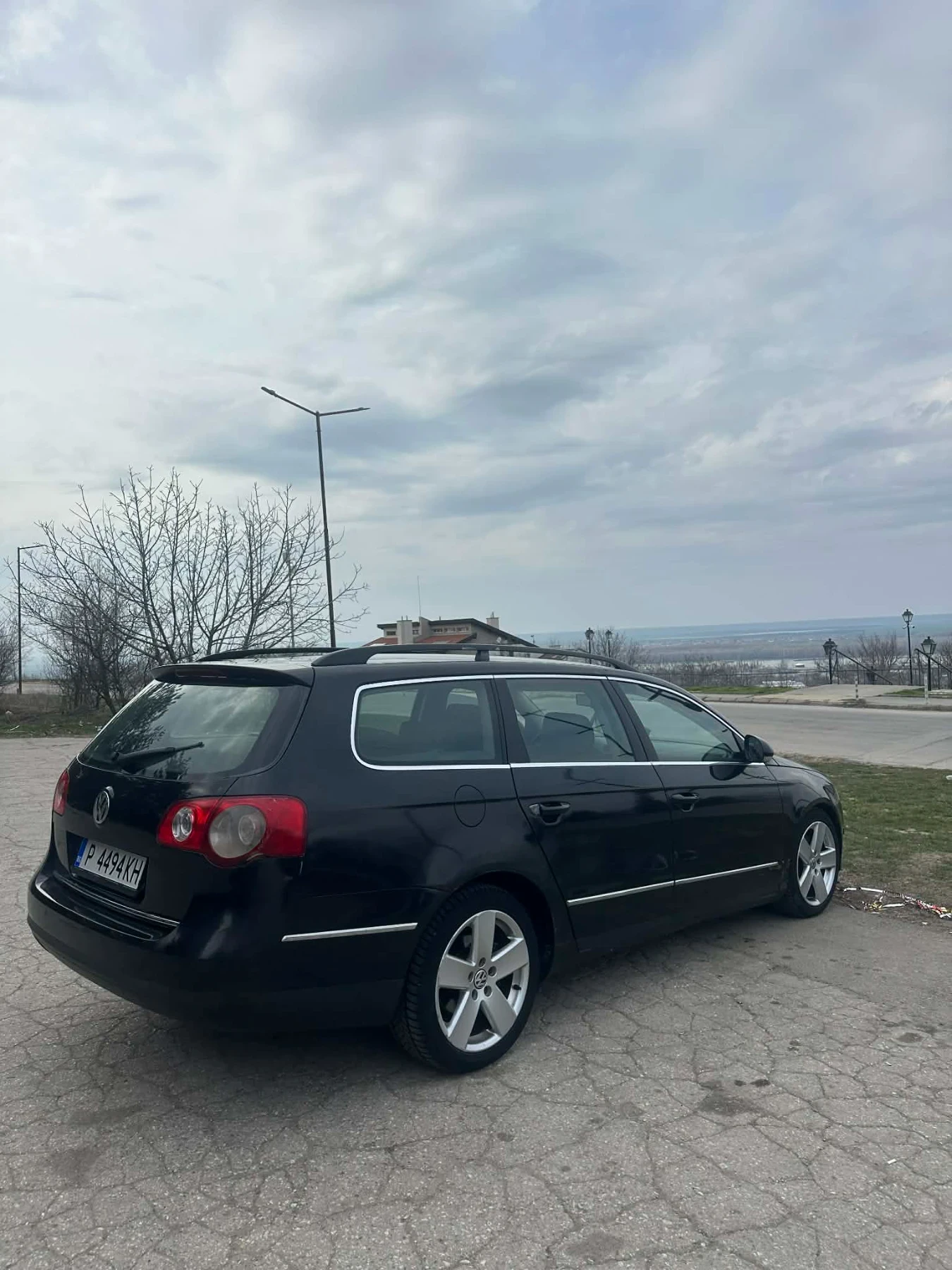 VW Passat 2.0 TDI, снимка 5 - Автомобили и джипове - 53926741