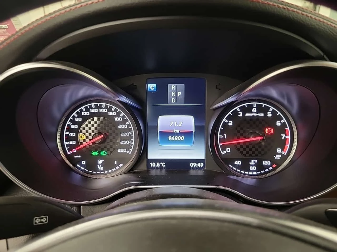 Mercedes-Benz C 43 AMG BURMESTER | 360| ПАНО| 2 КЛЮЧА| CARFAX, снимка 9 - Автомобили и джипове - 54197345