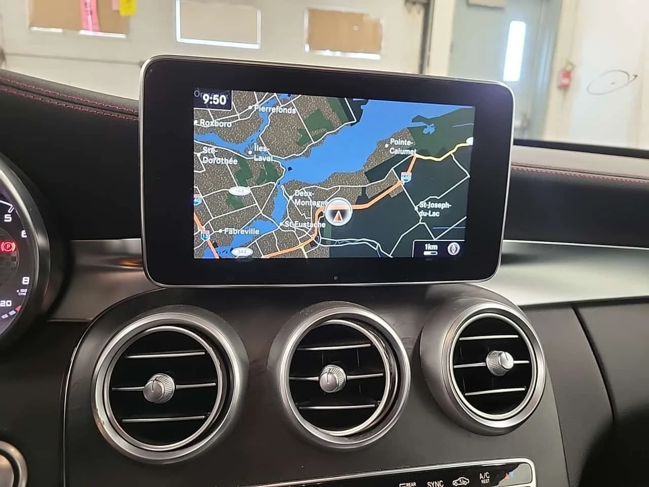 Mercedes-Benz C 43 AMG BURMESTER | 360| ПАНО| 2 КЛЮЧА| CARFAX, снимка 11 - Автомобили и джипове - 54197345