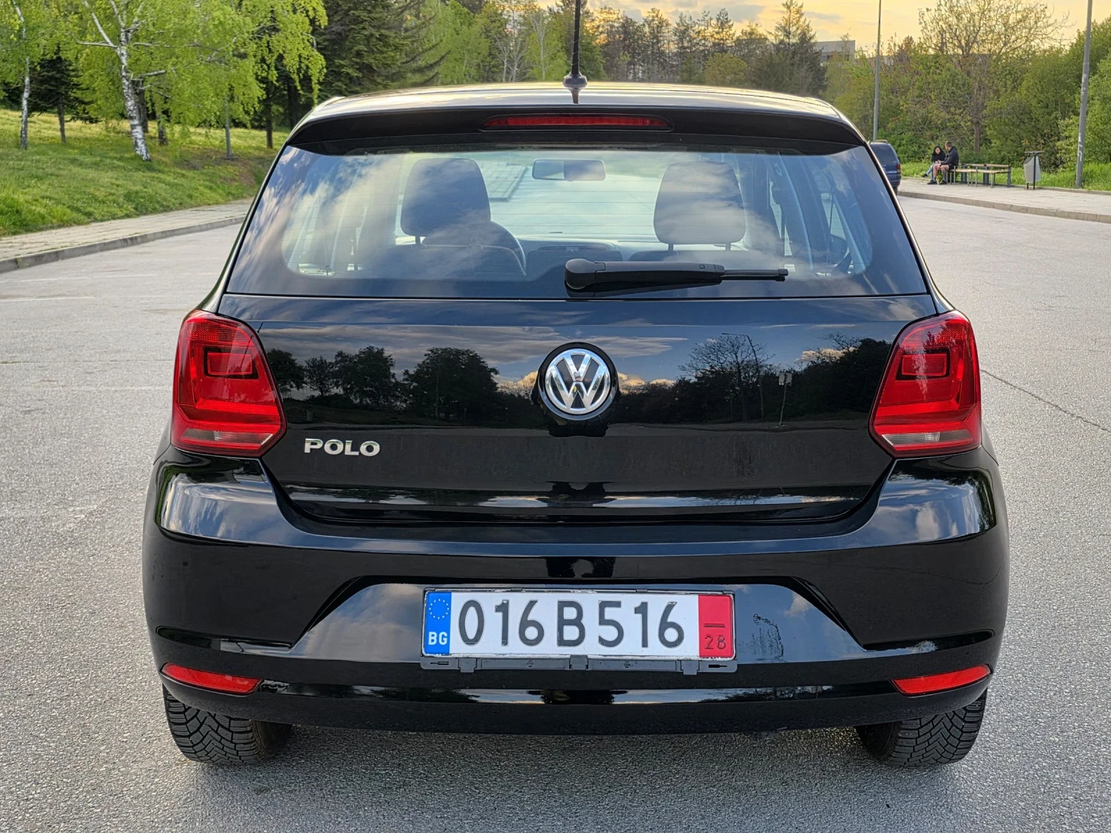 VW Polo 57430км!!!Пълна сервизна история VW, снимка 7 - Автомобили и джипове - 54285674