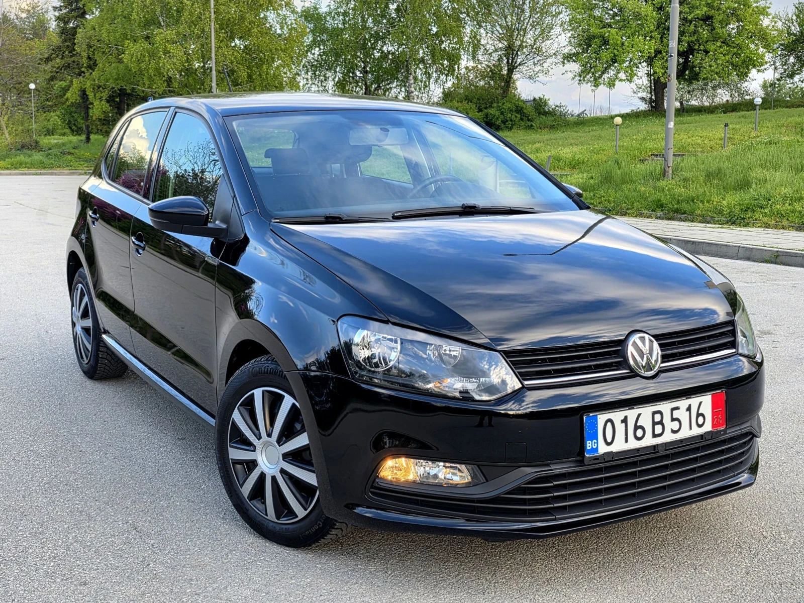 VW Polo 57430км!!!Пълна сервизна история VW, снимка 3 - Автомобили и джипове - 54285674
