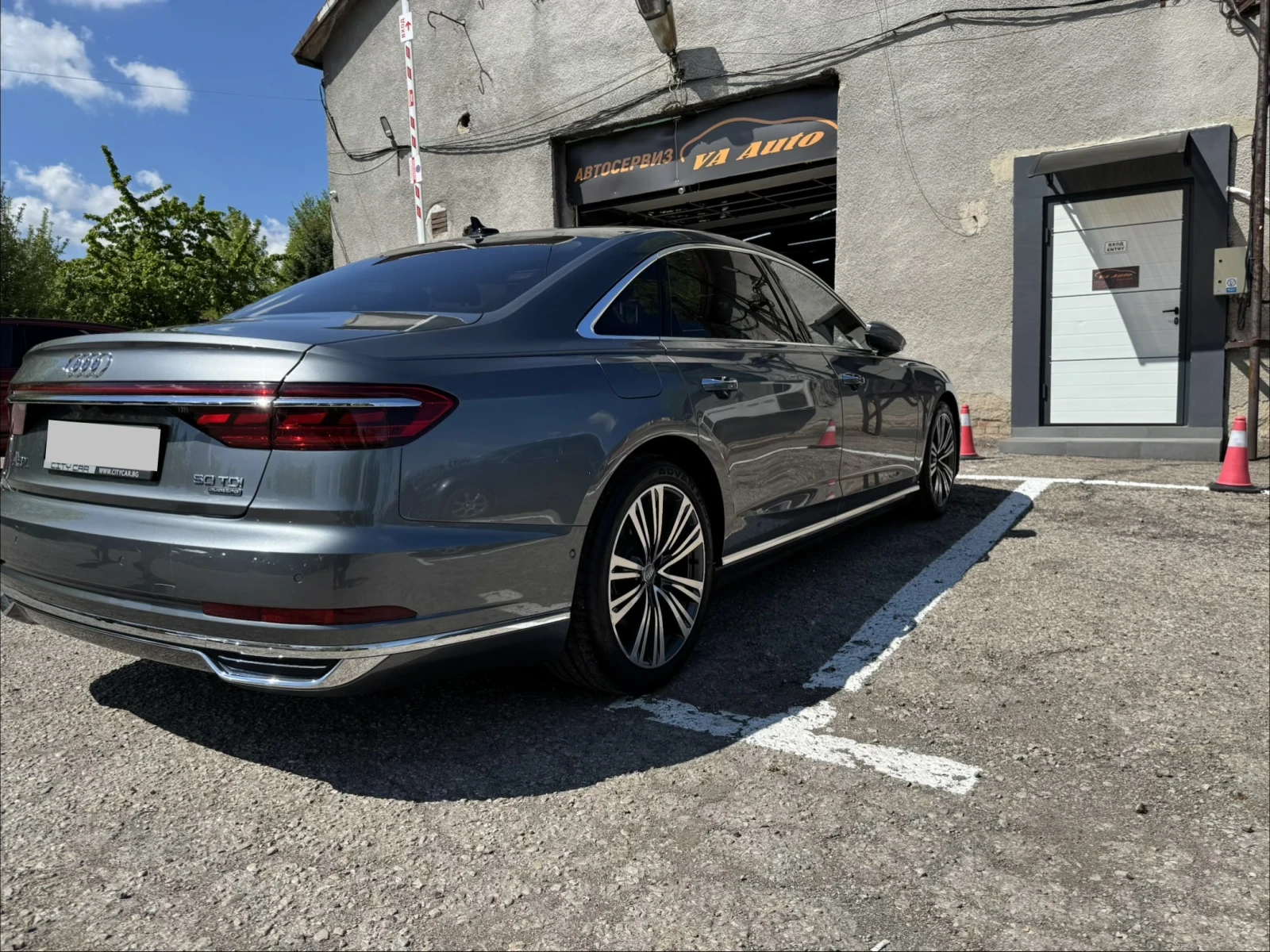 Audi A8 Audi A8L, снимка 5 - Автомобили и джипове - 54490776