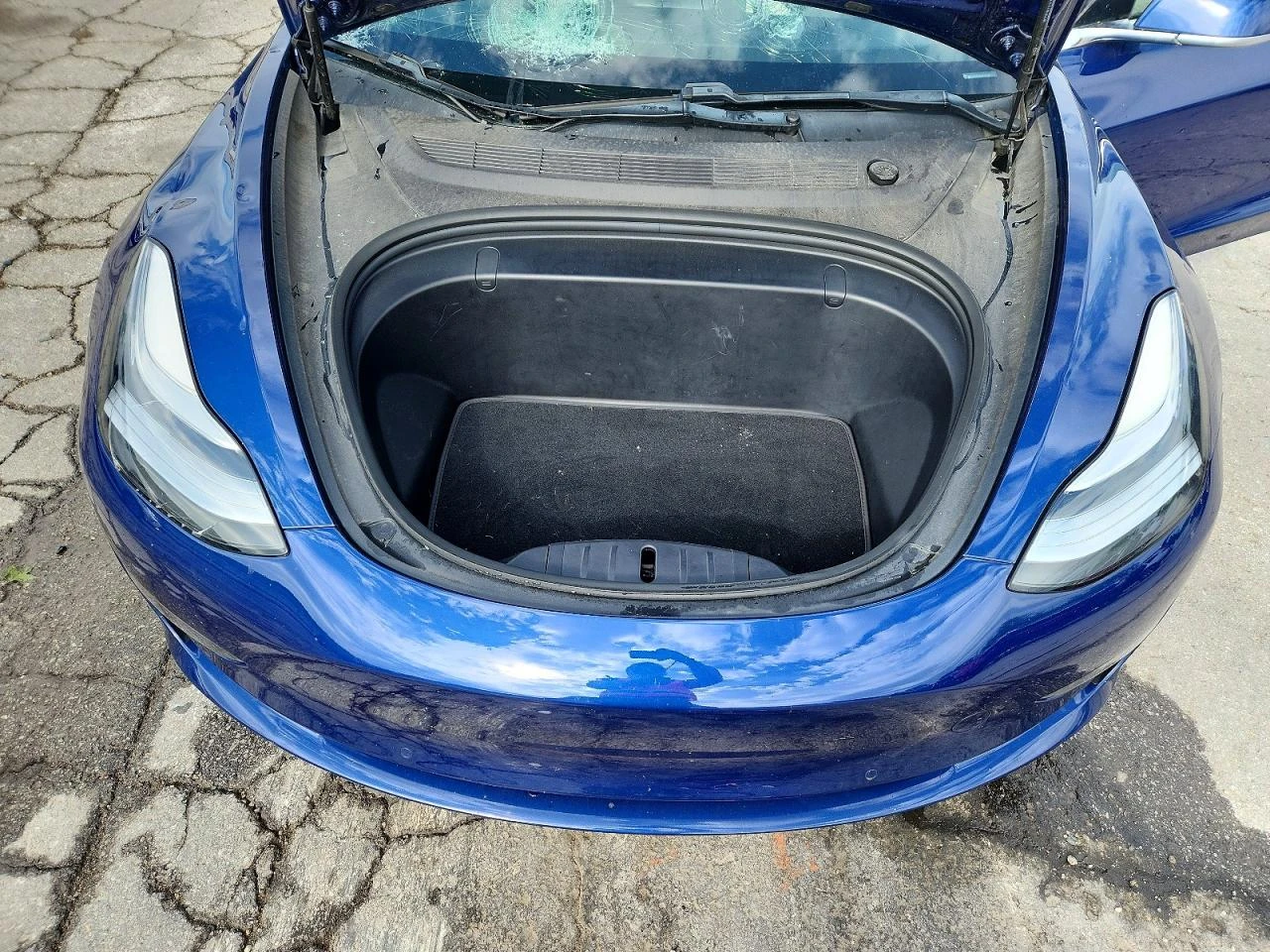 Tesla Model 3, снимка 11 - Автомобили и джипове - 54624005