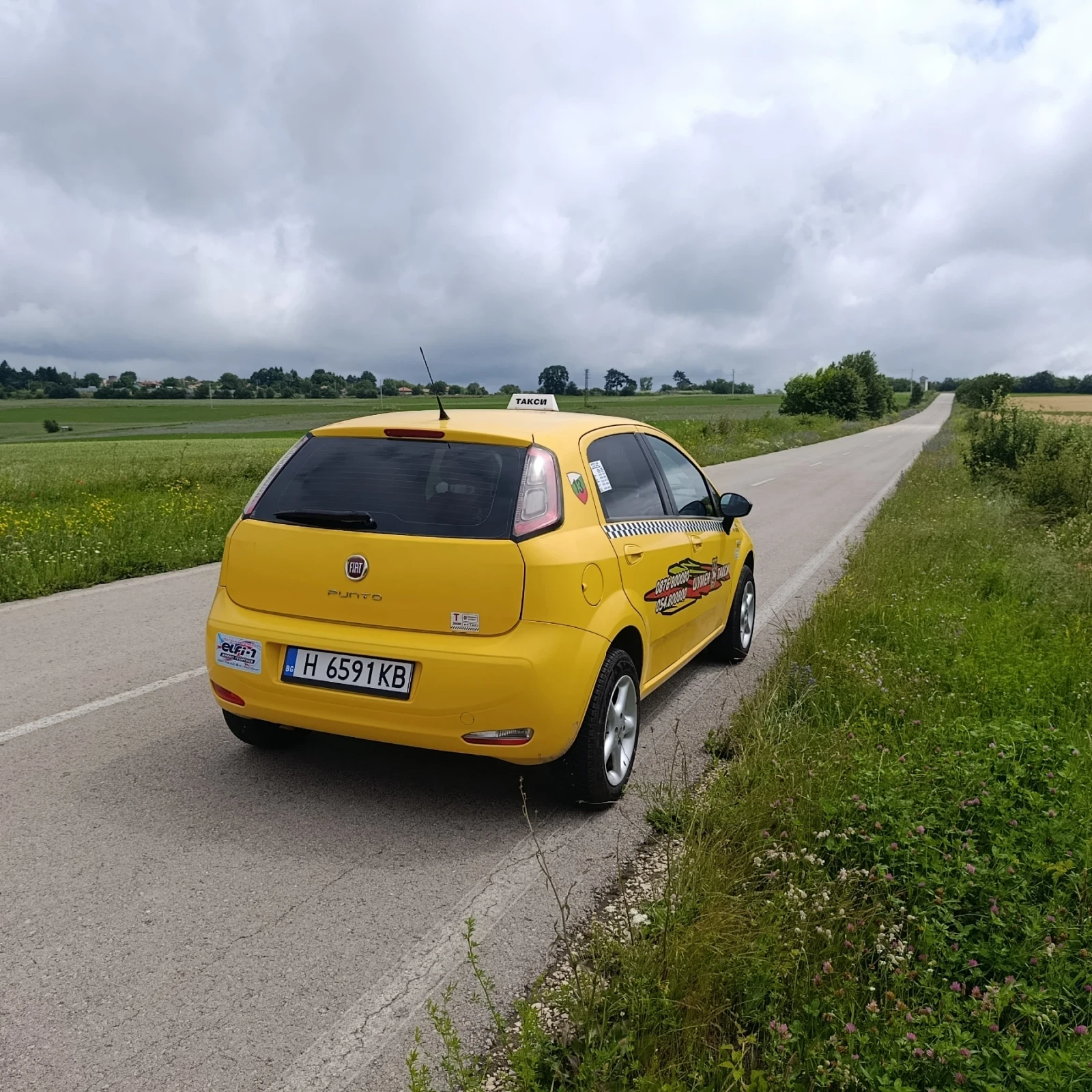 Fiat Punto, снимка 4 - Автомобили и джипове - 54916133