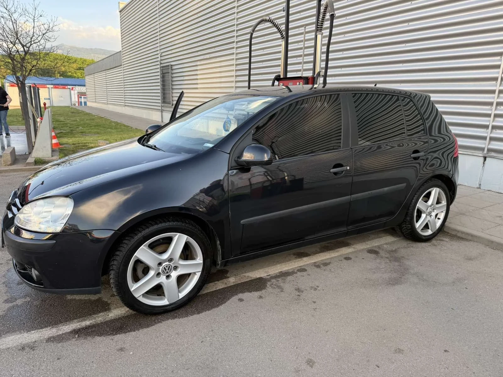 VW Golf 1.9 TDI, снимка 3 - Автомобили и джипове - 55166241