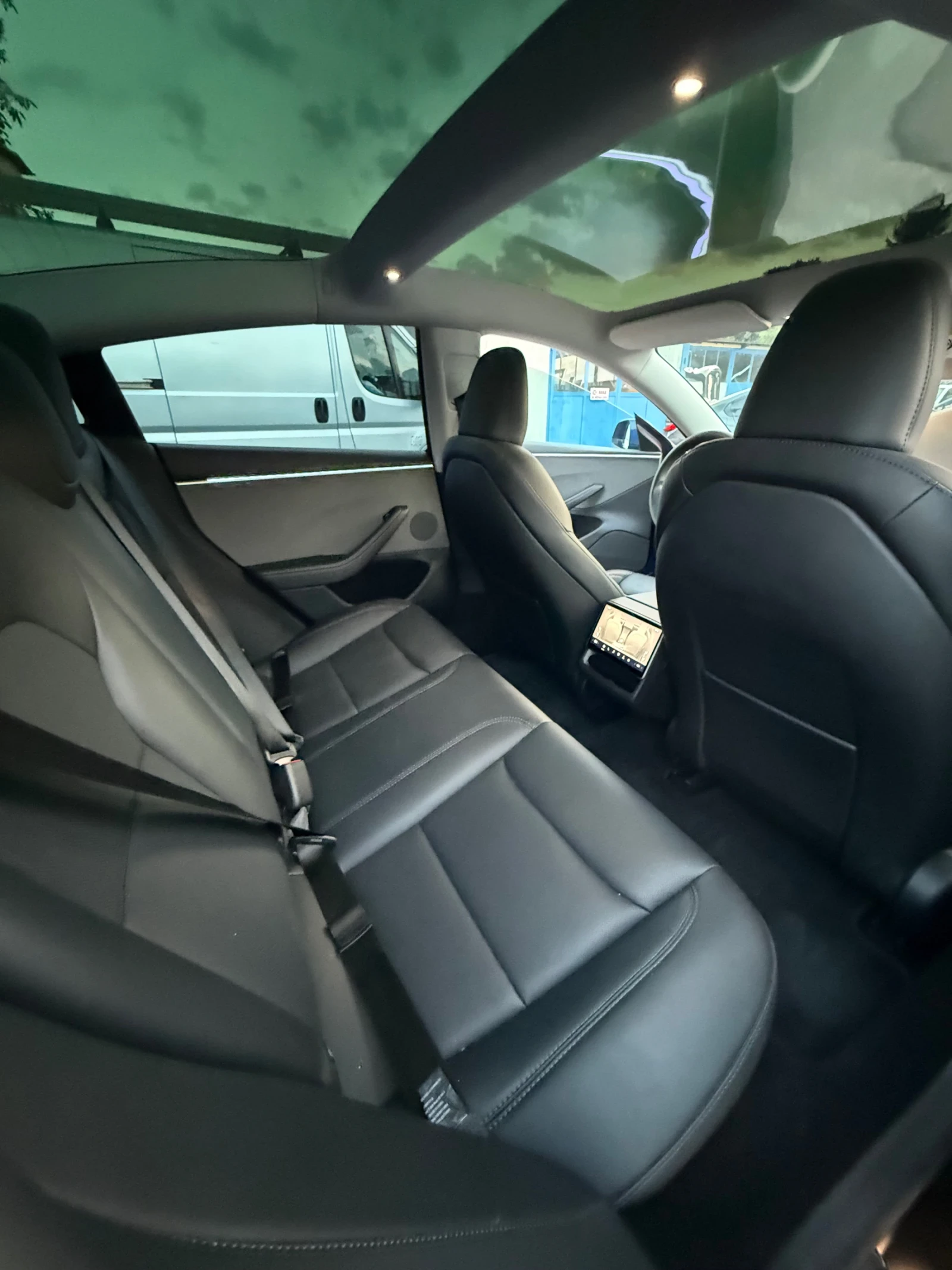 Tesla Model 3 Highland (европейски), снимка 16 - Автомобили и джипове - 55891965