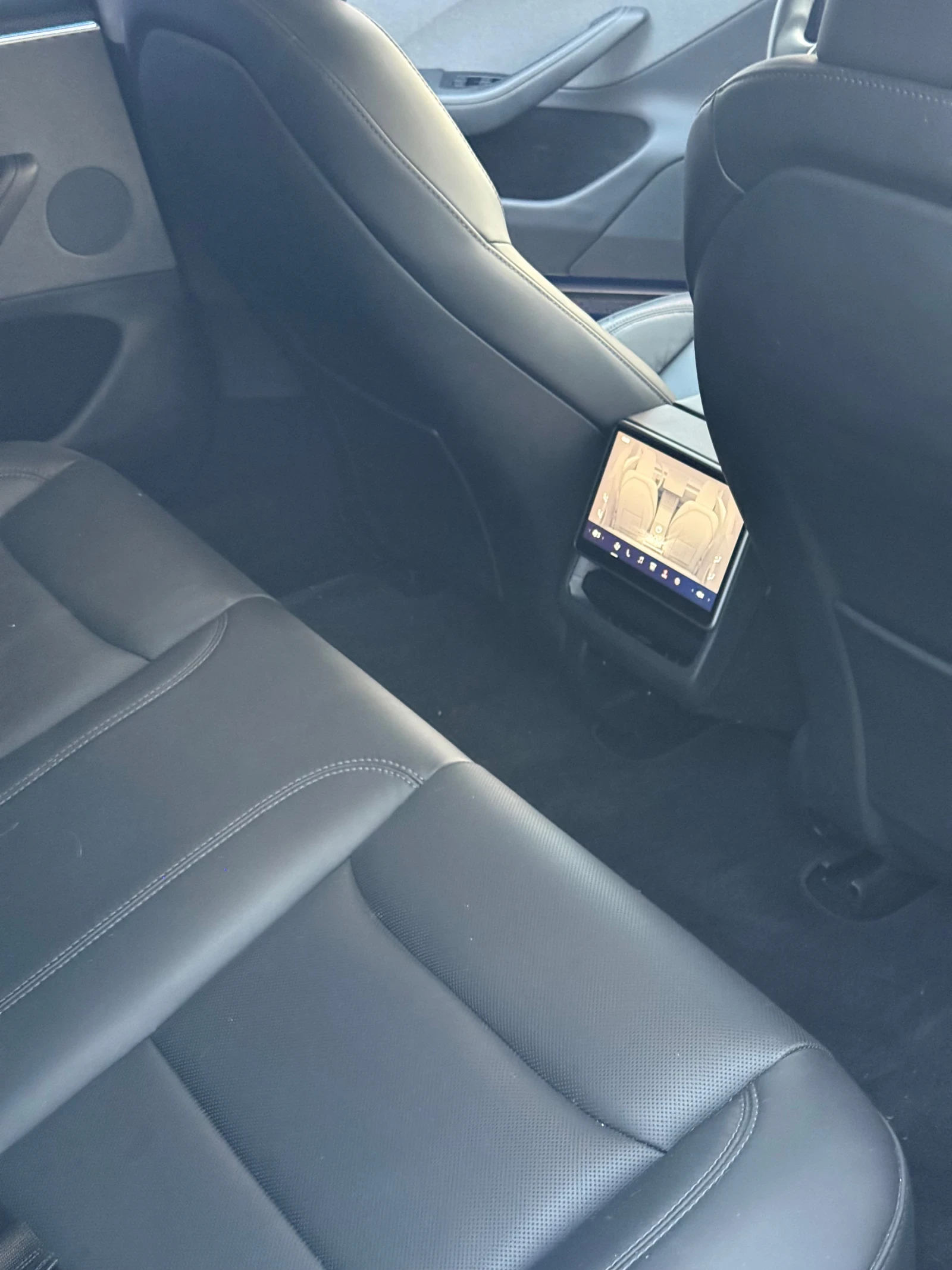 Tesla Model 3 Highland (европейски), снимка 17 - Автомобили и джипове - 55891965