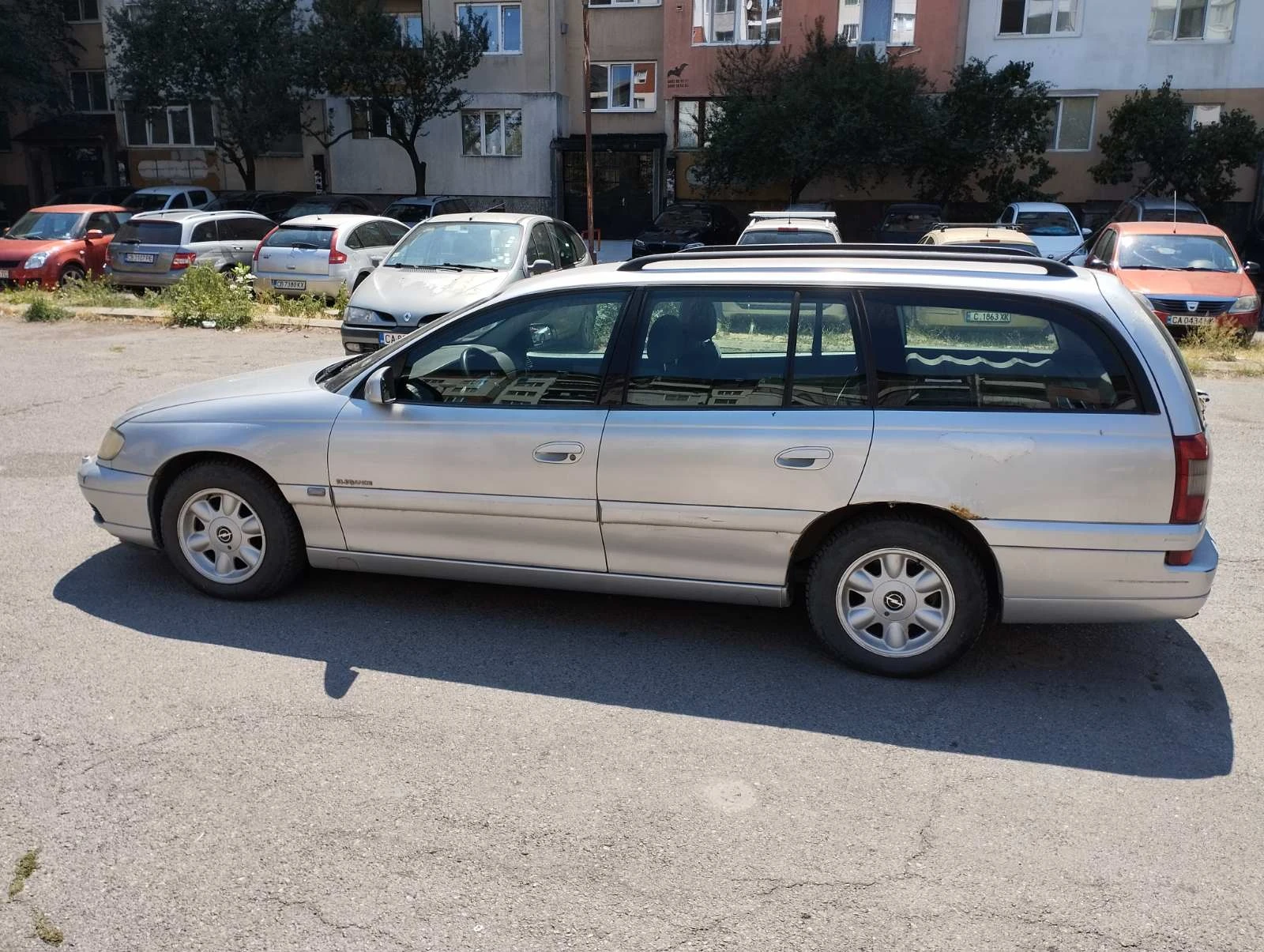 Opel Omega, снимка 2 - Автомобили и джипове - 55898115