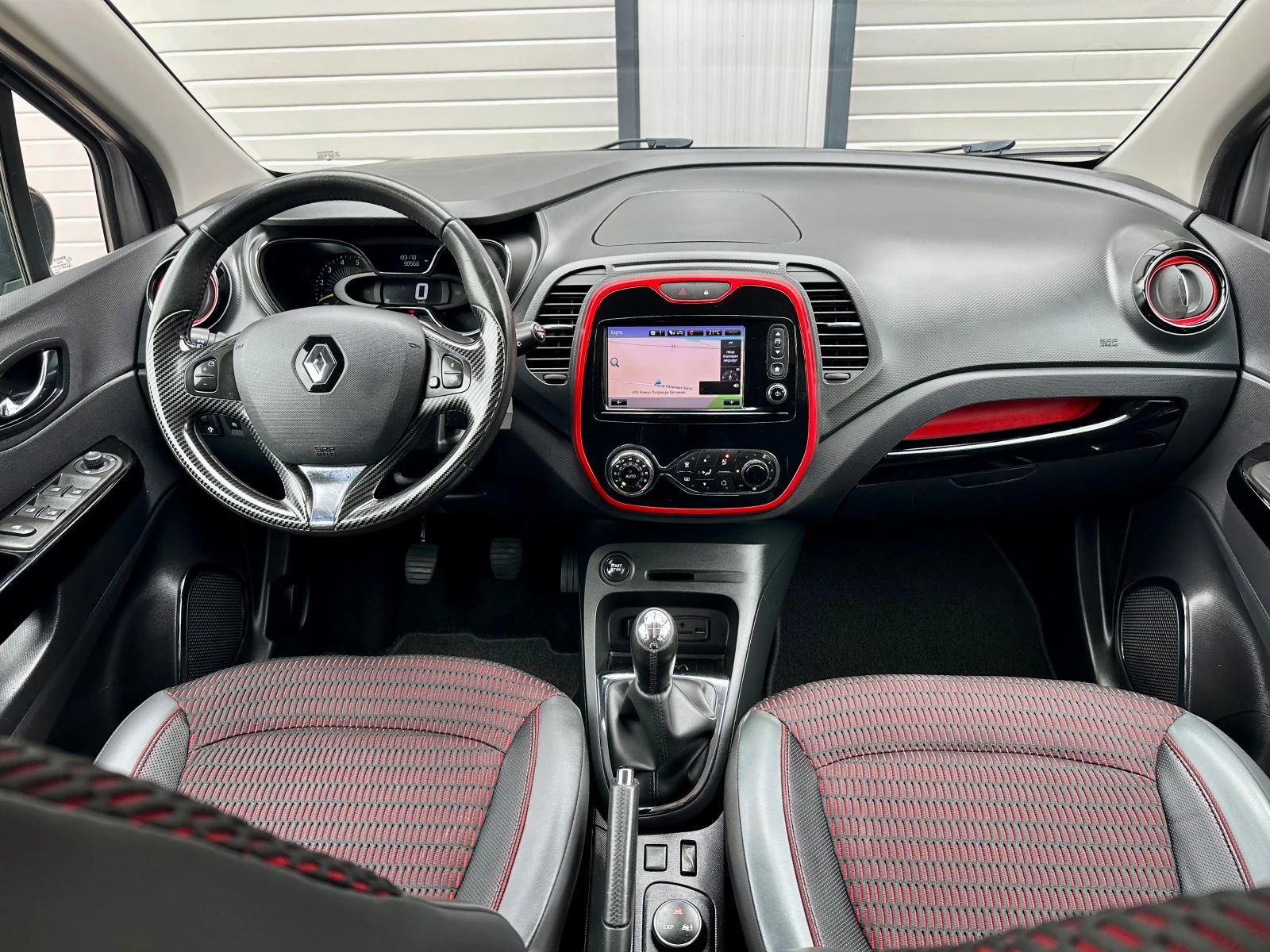 Renault Captur 1.5DCI 90кс  АВИГАЦИЯ КАМЕРА ТОП СЪСТОЯНИЕ, снимка 12 - Автомобили и джипове - 56057058