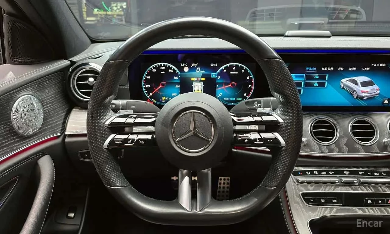 Mercedes-Benz E 350 АМG-PACK| BURMESTER| MEMORY| PANO| HUD, снимка 13 - Автомобили и джипове - 56310749