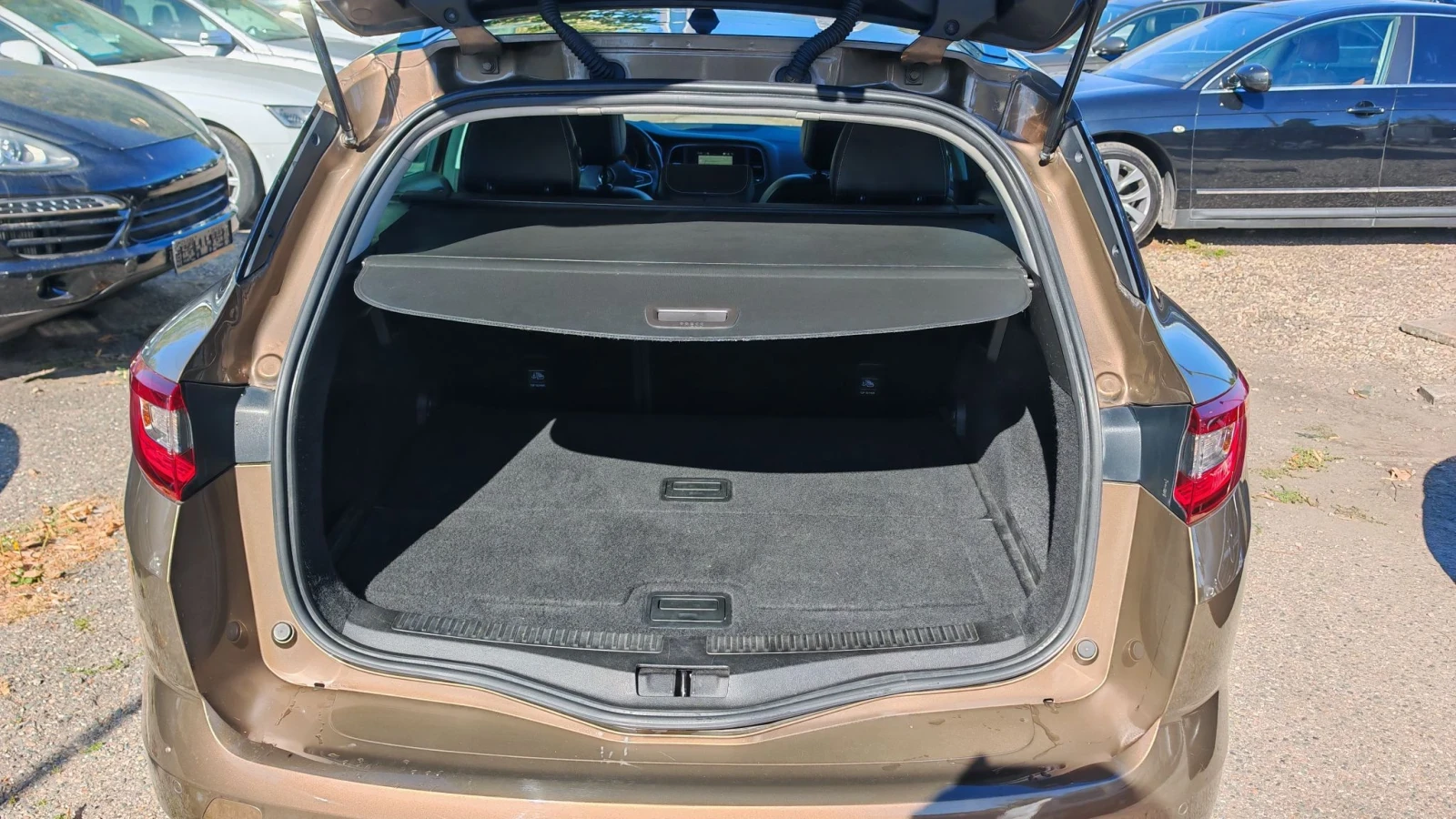 Renault Megane 15DCI-110k.�������� �������, ��� ���������  | Mobile.bg � ����������� 8